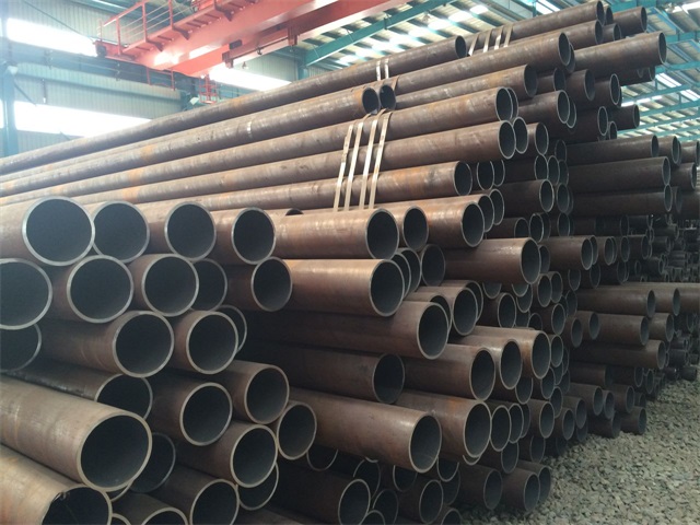 琼海化肥设备用高压无缝钢管