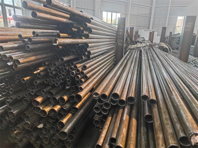 琼海35#精密无缝钢管