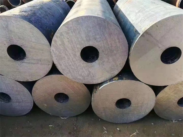 琼海35crmo厚壁无缝钢管